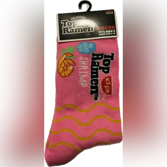 NIP Top Ramen Shrimp pink socks Men’s size 6-12 - Picture 1 of 3
